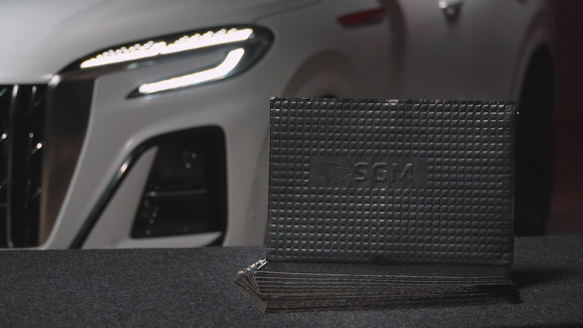 SGM Black Premium Car Sound Deadening Mat 80 mil (2mm) 30 sqft (2.78 sqm) with Installation Roller Set, Automotive Sound Deadener, Self Adhesive Butyl Car Sound Deadening Material, Audio Insulation